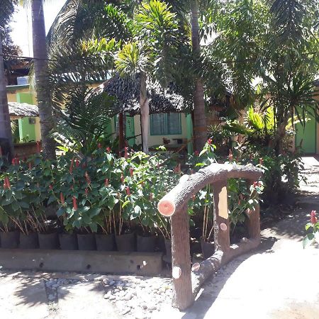 Ej Pension House PALAWAN Buitenkant foto