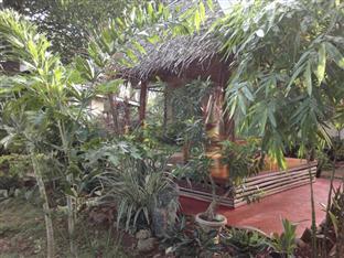 Ej Pension House PALAWAN Buitenkant foto