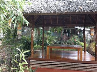 Ej Pension House PALAWAN Buitenkant foto