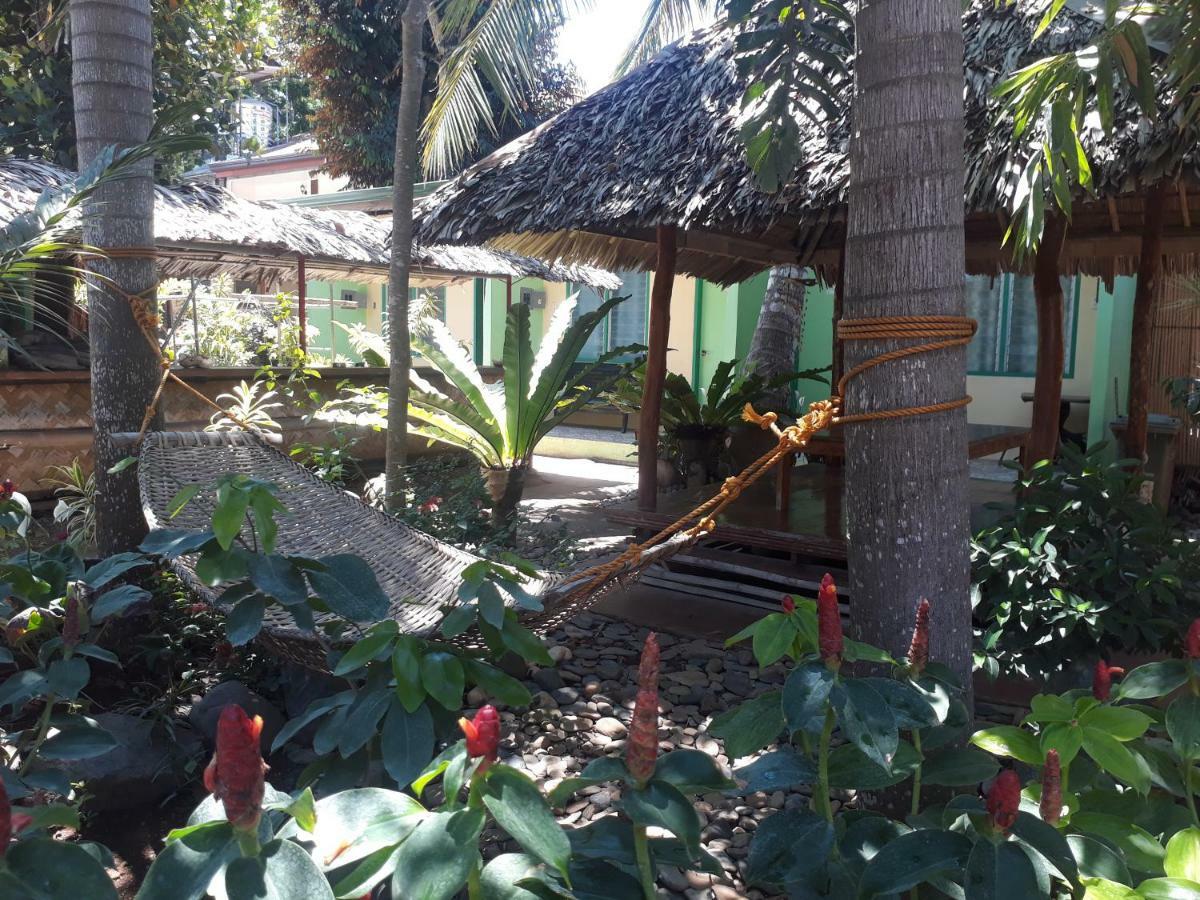 Ej Pension House PALAWAN Buitenkant foto