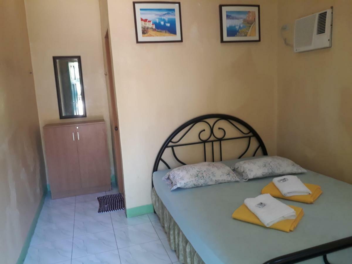 Ej Pension House PALAWAN Buitenkant foto
